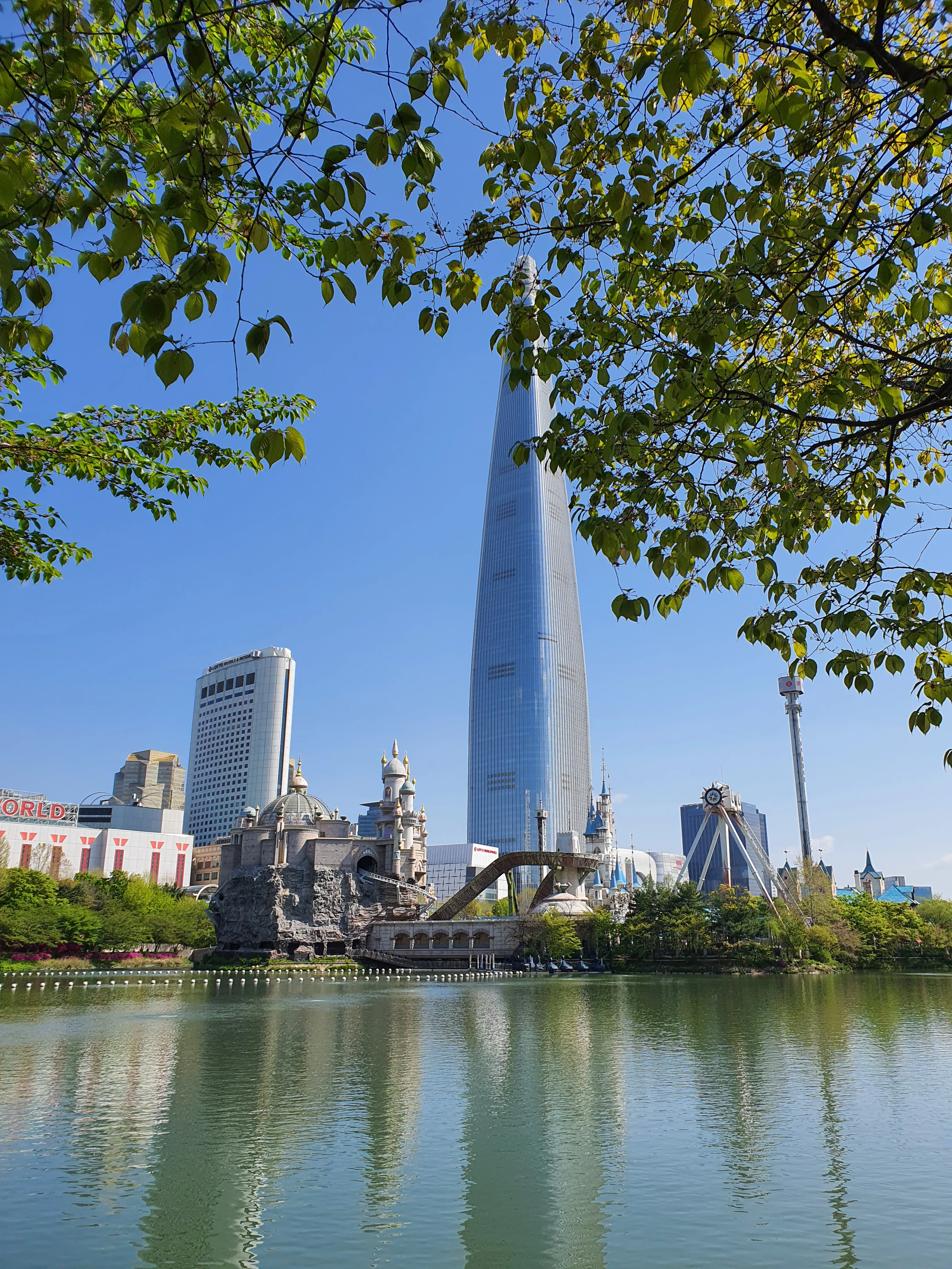 Mucho más que papeles y trámites.